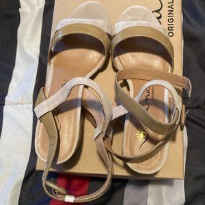 NINA SANDALS/NORDSTROM